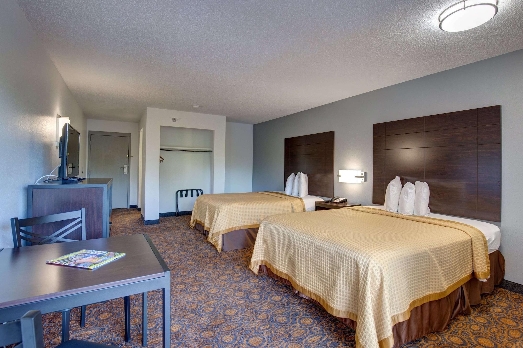 Howard Johnson By Wyndham Branson Theatre District Extérieur photo