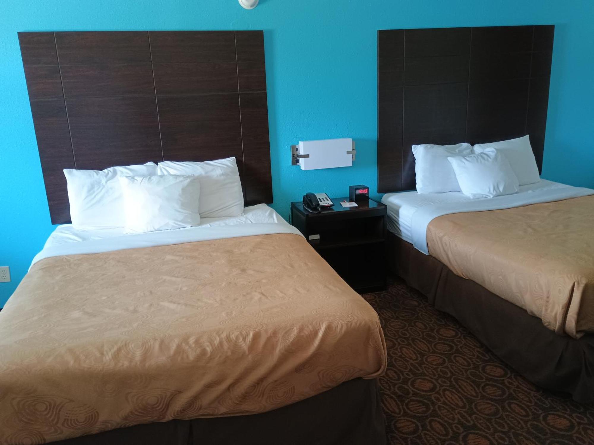 Howard Johnson By Wyndham Branson Theatre District Extérieur photo
